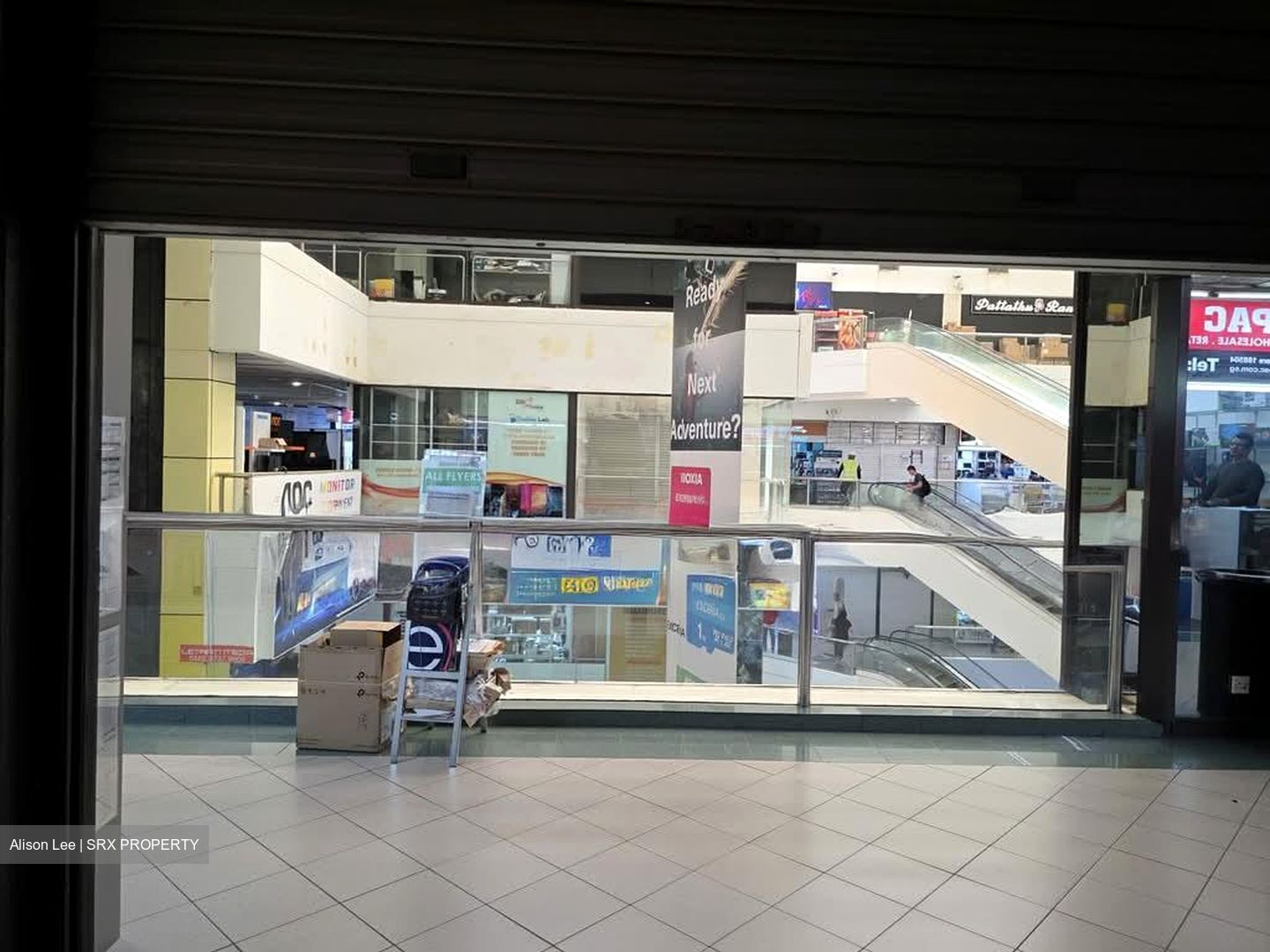 Sim Lim Square (D7), Retail #543636611